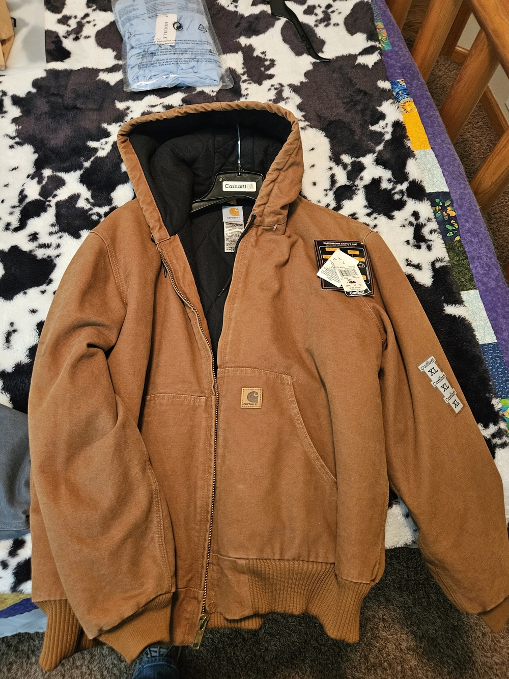 Men"s Carhartt Brown Hooded Canvas Jacket with Black Lining